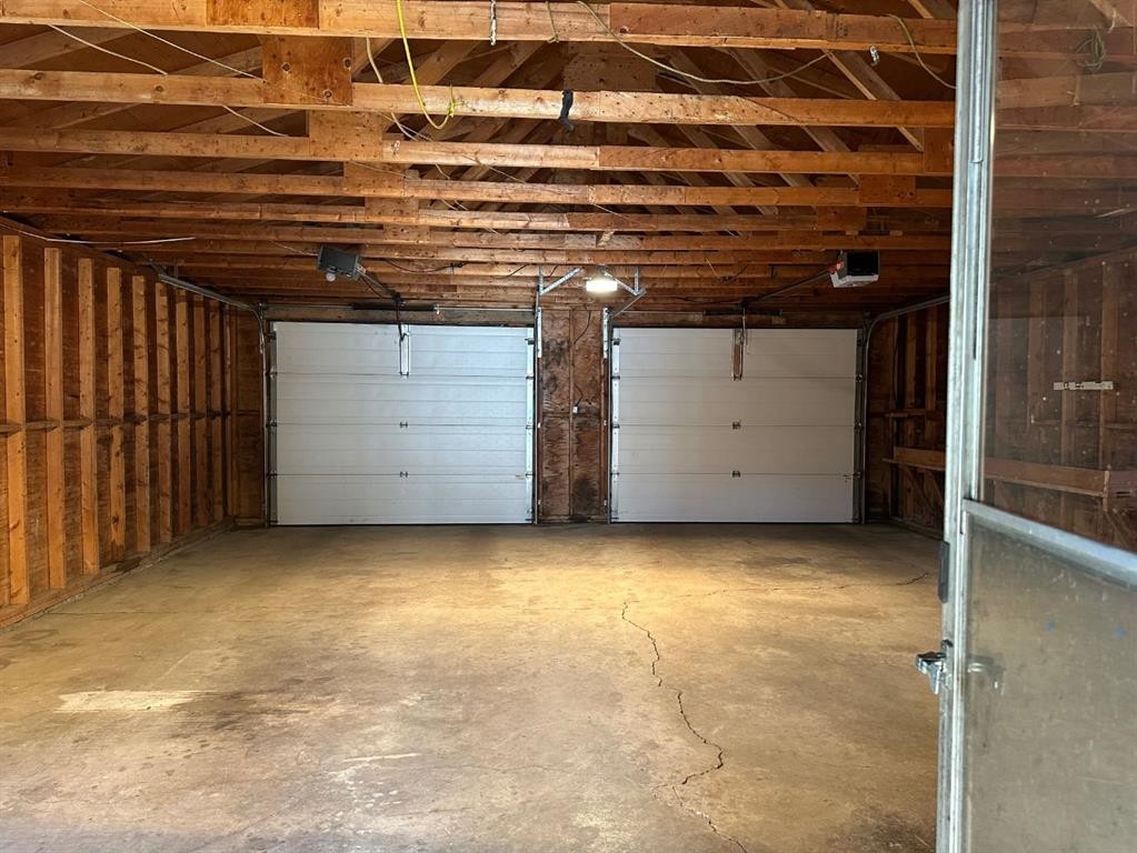 









4601


50

Avenue,
Daysland,




AB
T0B1A0

