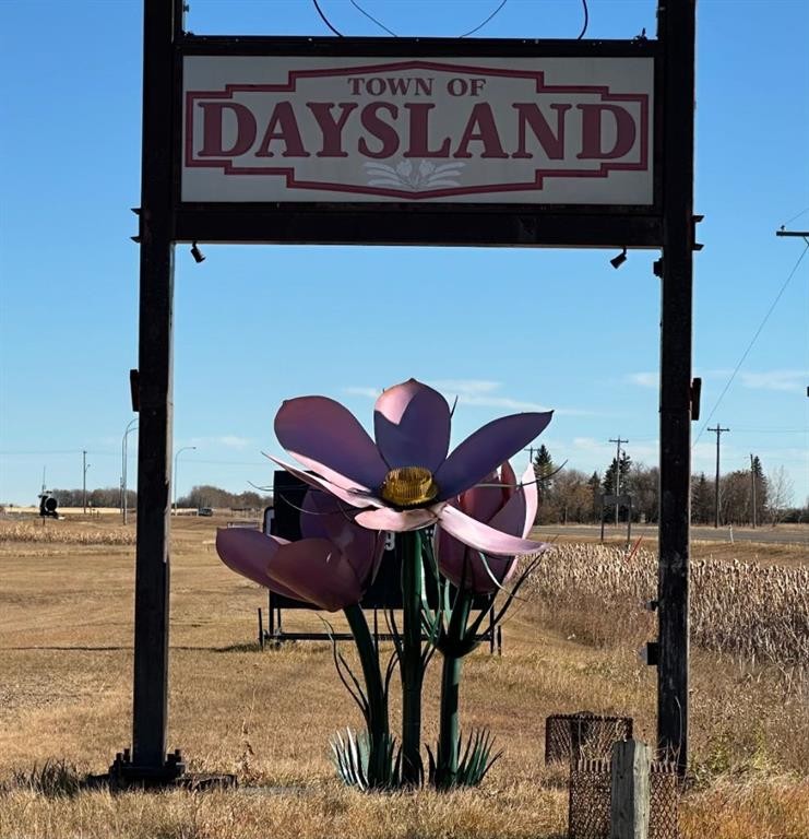 









4601


50

Avenue,
Daysland,




AB
T0B1A0

