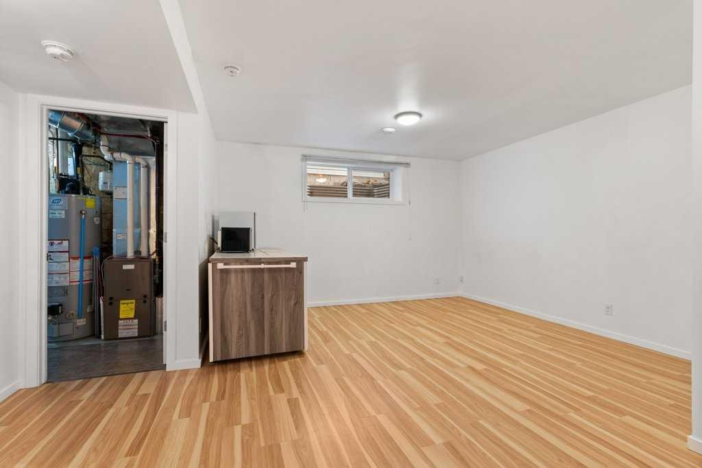 









126


Truant

Crescent,
Red Deer,




AB
T4P 0S8

