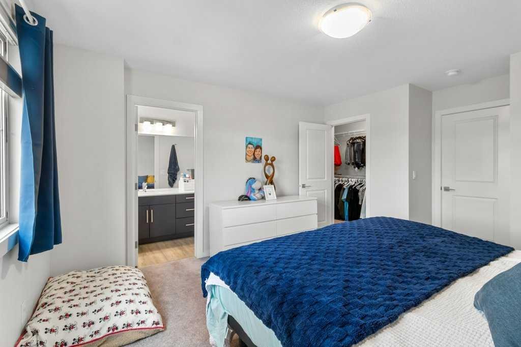 









33


Earl

Close,
Red Deer,




AB
T4P 3G6

