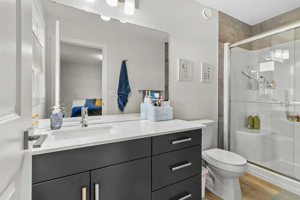 









33


Earl

Close,
Red Deer,




AB
T4P 3G6

