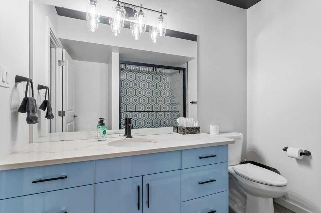 









33


Earl

Close,
Red Deer,




AB
T4P 3G6

