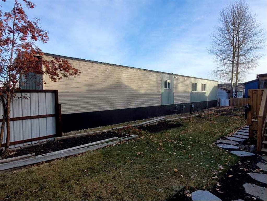 









4402


48

Avenue, Unit 27,
Sylvan Lake,




AB
T4S 1N7

