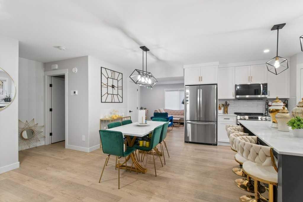 









4507


48

Avenue,
Sylvan Lake,




AB
T4S 1N8

