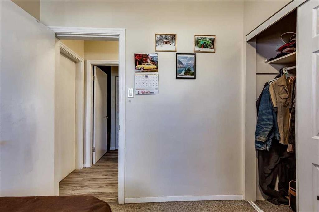 









5218


56

Avenue,
Ponoka,




AB
T4J 1G6

