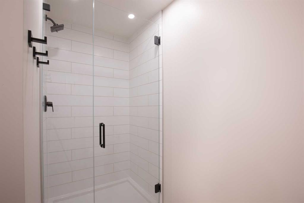 









10


Cameron

Court,
Lacombe,




AB
T4L 0K3

