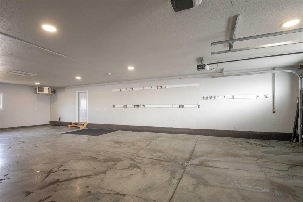 









10


Cameron

Court,
Lacombe,




AB
T4L 0K3

