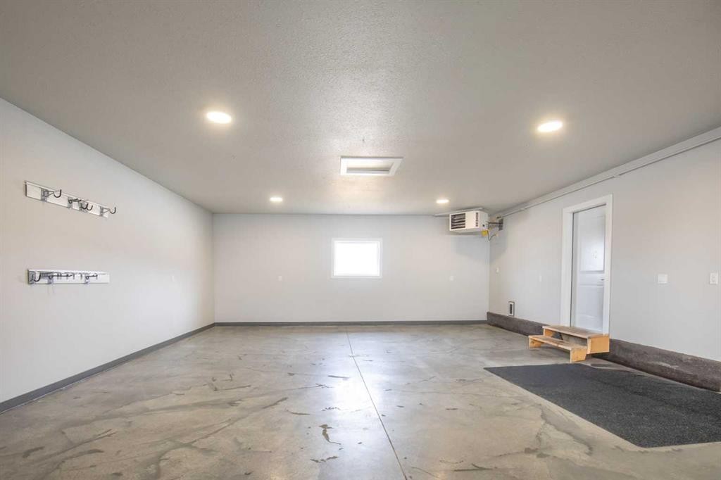 









10


Cameron

Court,
Lacombe,




AB
T4L 0K3

