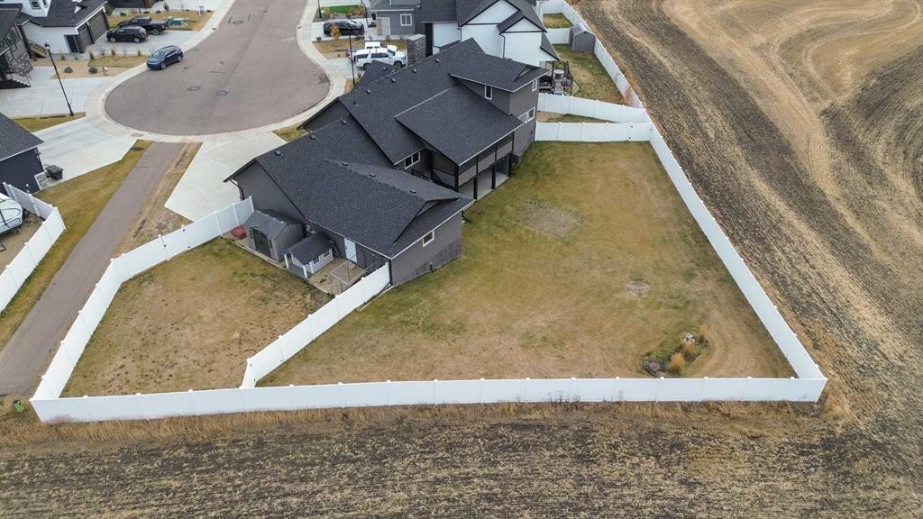 









10


Cameron

Court,
Lacombe,




AB
T4L 0K3

