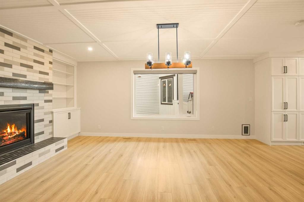 









10


Cameron

Court,
Lacombe,




AB
T4L 0K3

