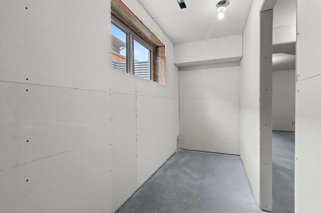 









85


Crestview

Boulevard,
Sylvan Lake,




AB
T4S 0N7

