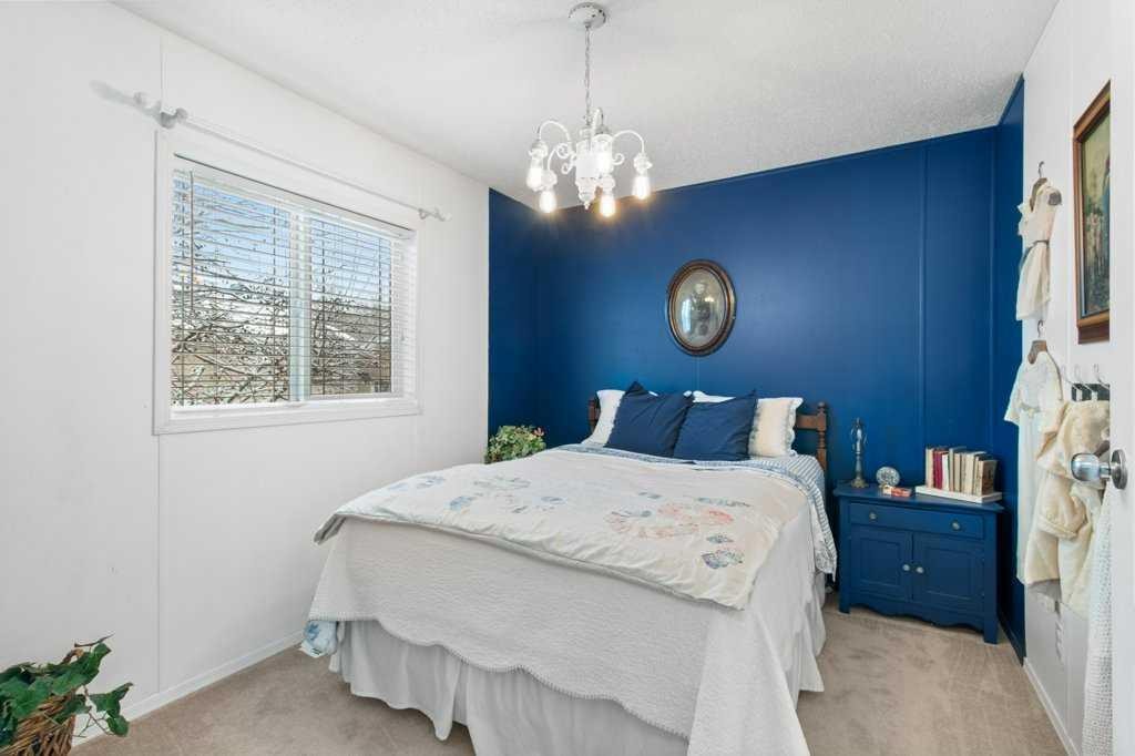 









7


Baywood

Link,
Sylvan Lake,




AB
T4S 0A8

