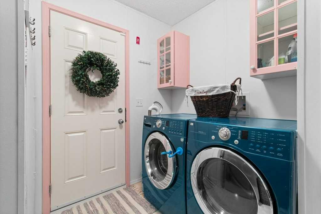 









7


Baywood

Link,
Sylvan Lake,




AB
T4S 0A8

