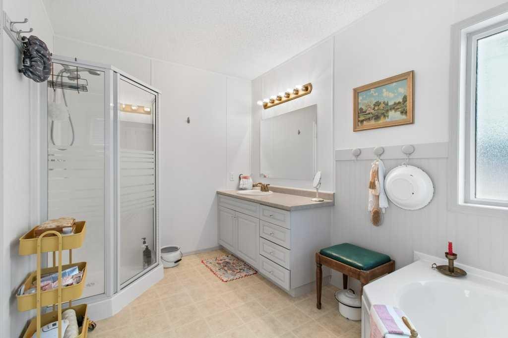 









7


Baywood

Link,
Sylvan Lake,




AB
T4S 0A8

