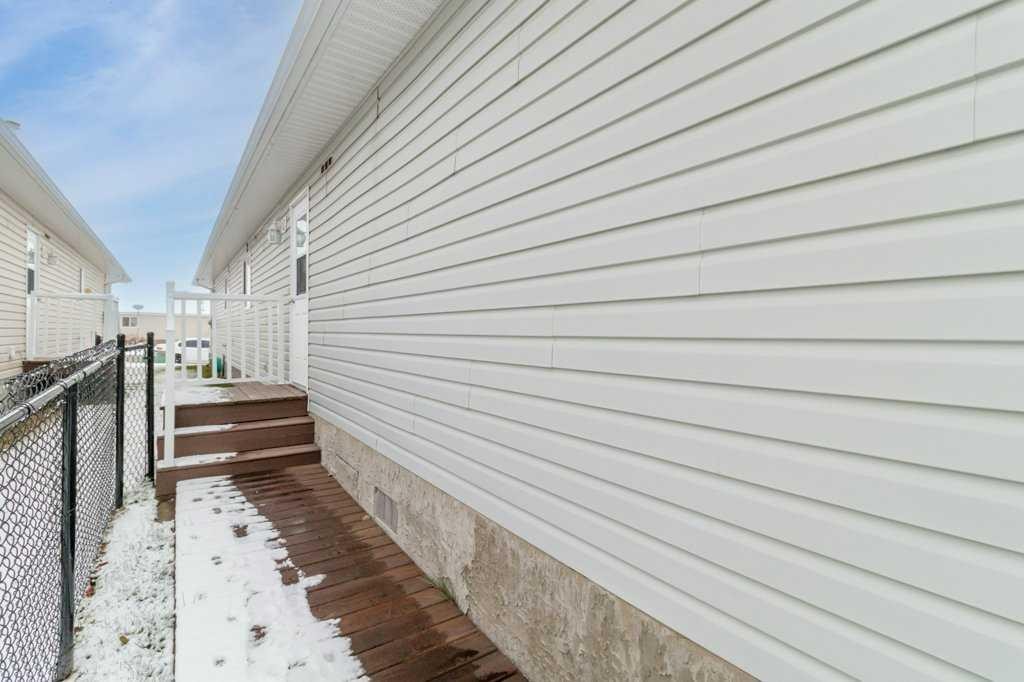 









7


Baywood

Link,
Sylvan Lake,




AB
T4S 0A8

