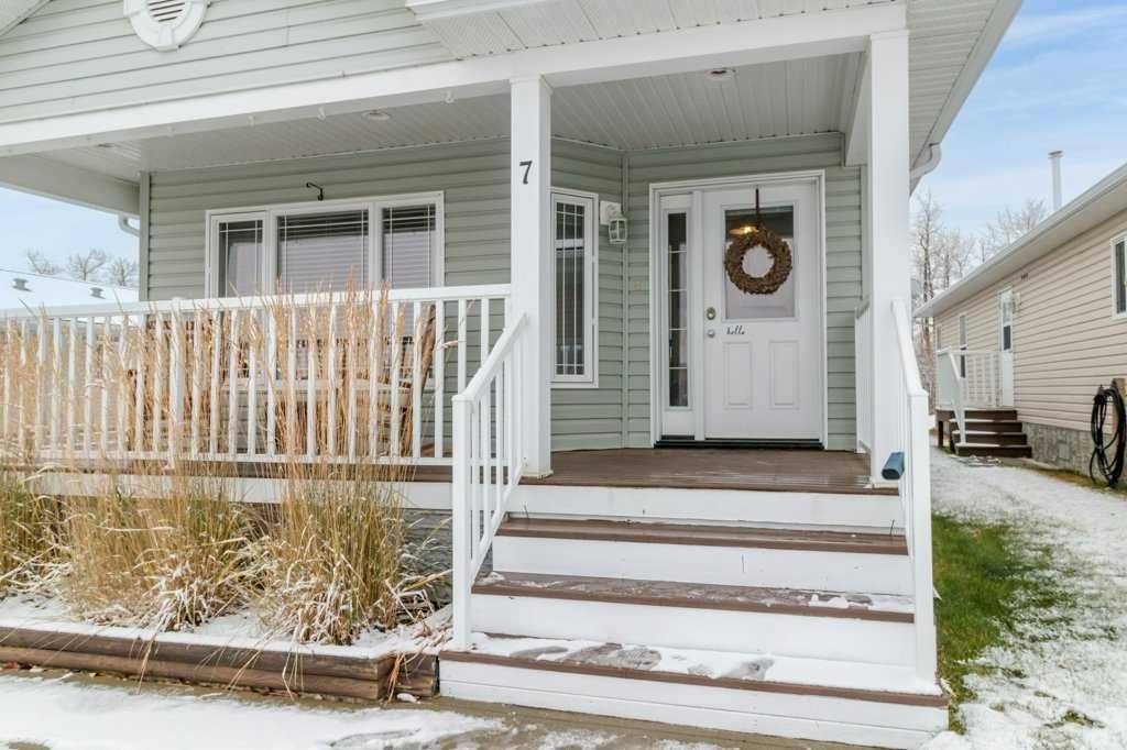 









7


Baywood

Link,
Sylvan Lake,




AB
T4S 0A8

