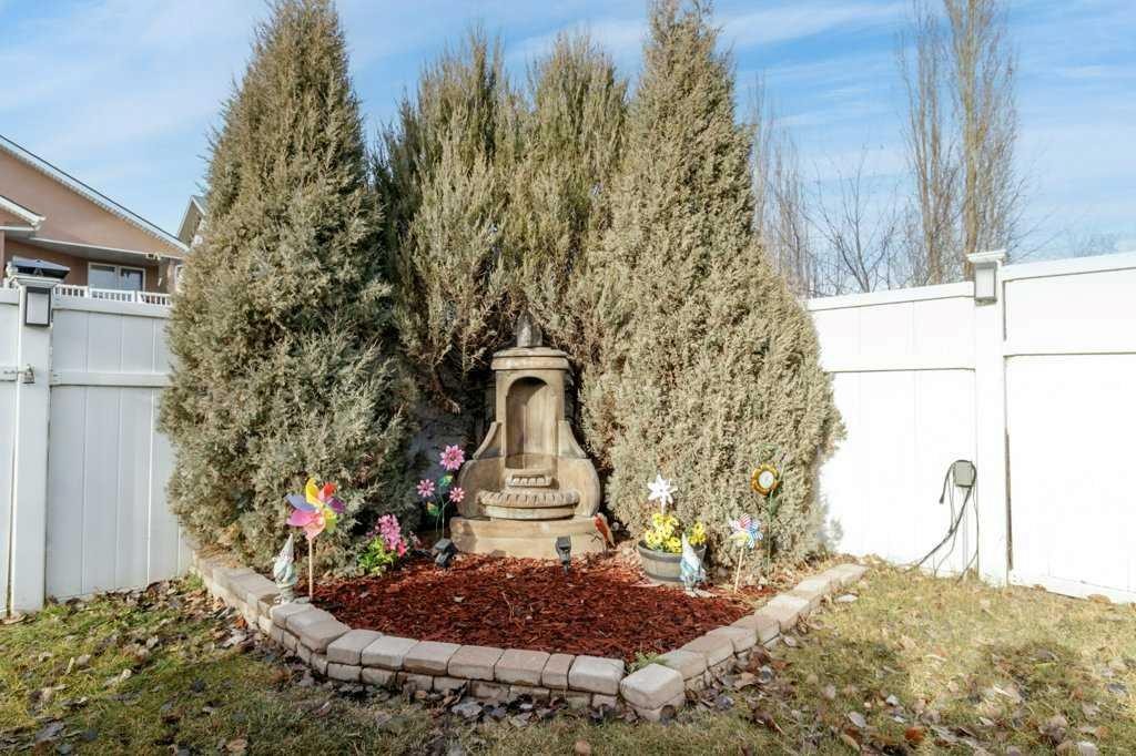 









20


Oakfield

Close,
Red Deer,




AB
T4P 0C9

