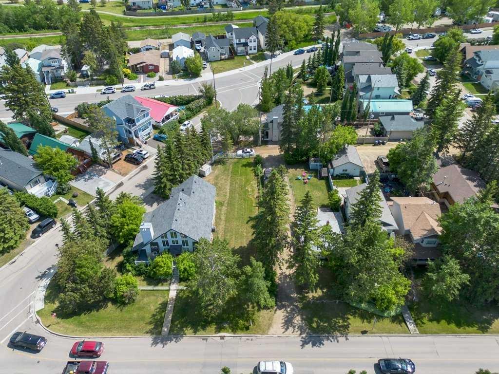 









4003


Lakeshore

Drive,
Sylvan Lake,







AB
T4S 1B9

