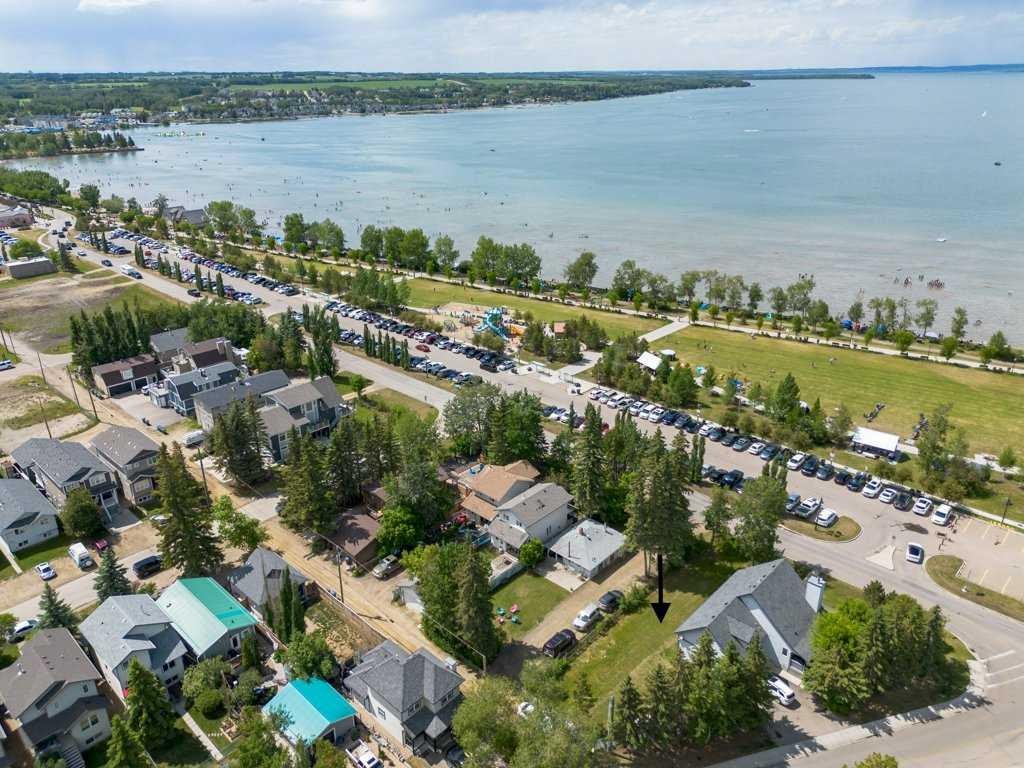 









4003


Lakeshore

Drive,
Sylvan Lake,







AB
T4S 1B9

