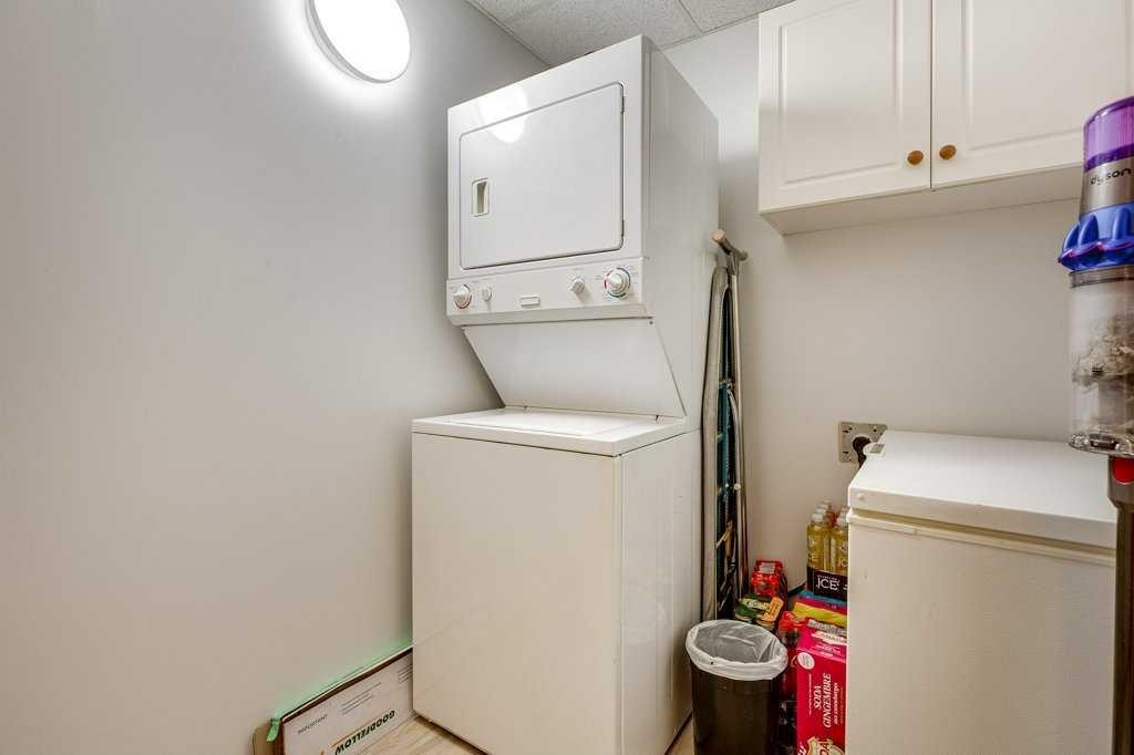 









5300


48

Street, 304,
Red Deer,




AB
T4N 7C5

