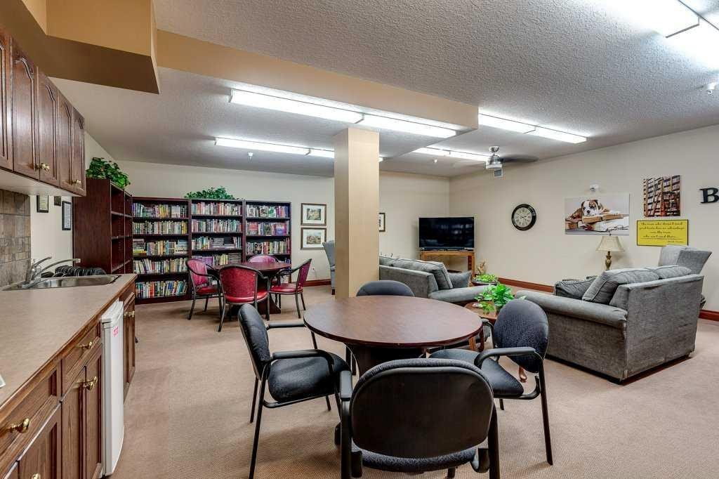 









5300


48

Street, 304,
Red Deer,




AB
T4N 7C5

