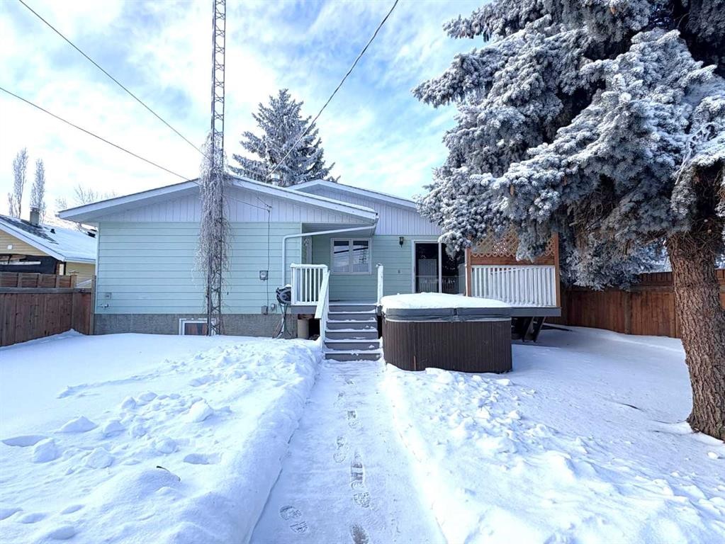 









4913


48

Avenue,
Forestburg,




AB
T0B 1N0

