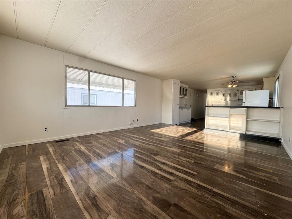 









4802


54

Avenue, #67,
Camrose,




AB
T4V 3A5

