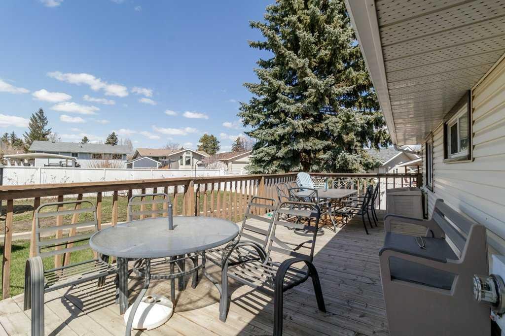









40


Neal

Close,
Red Deer,




AB
T4P 1N4

