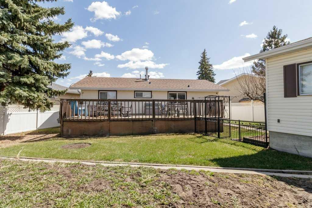 









40


Neal

Close,
Red Deer,




AB
T4P 1N4

