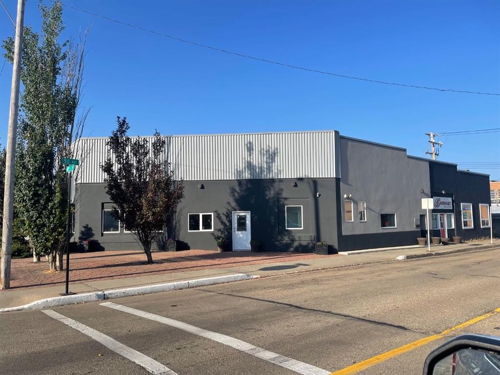 









4803


50

Avenue,
Camrose,




AB
T4V 0S1

