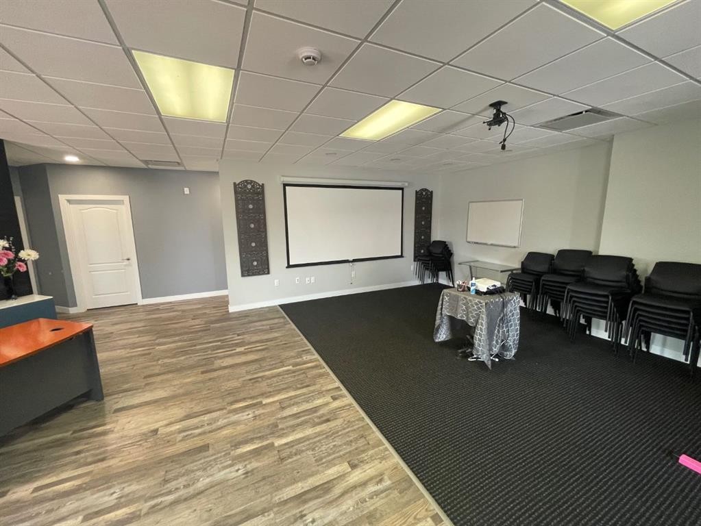 









4803


50

Avenue,
Camrose,




AB
T4V 0S1

