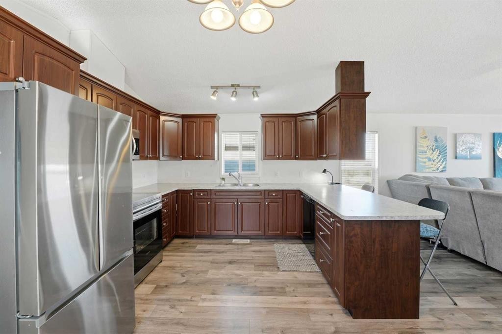 









106


Bayshore

Drive,
Sylvan Lake,




AB
T4S 0A7

