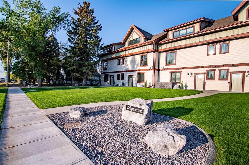 









5026


48

Street,
Rocky Mountain House,




AB
T4T 1C1

