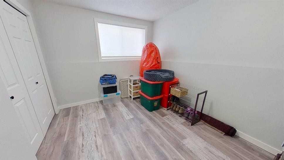 









7102A


Marler

Drive,
Camrose,




AB
T4V 3L8

