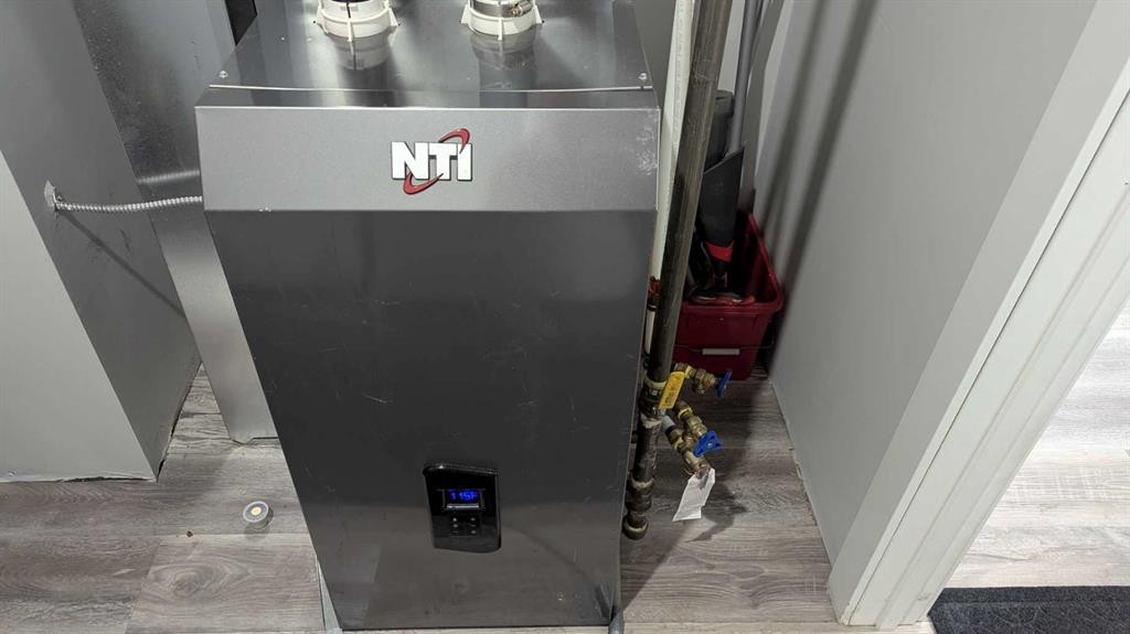 









7102A


Marler

Drive,
Camrose,




AB
T4V 3L8

