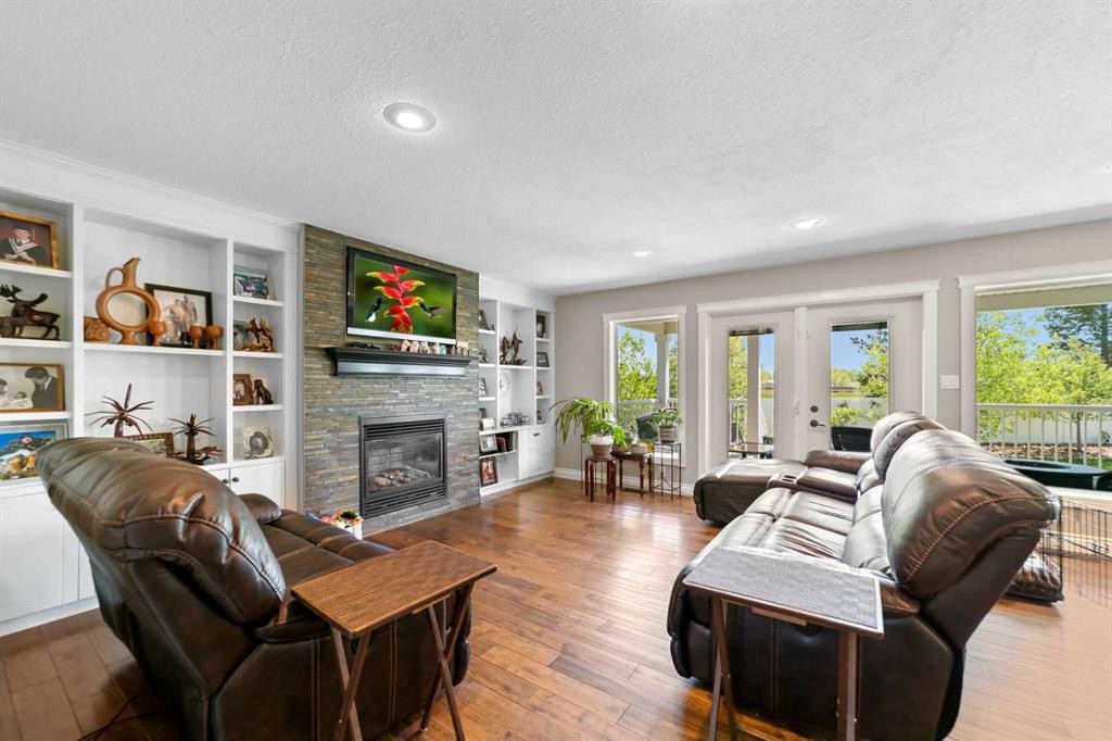 









3701


68 A

Street West,
Camrose,




AB
T4V 5B7

