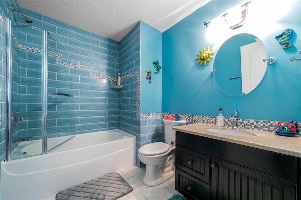 









3701


68 A

Street West,
Camrose,




AB
T4V 5B7

