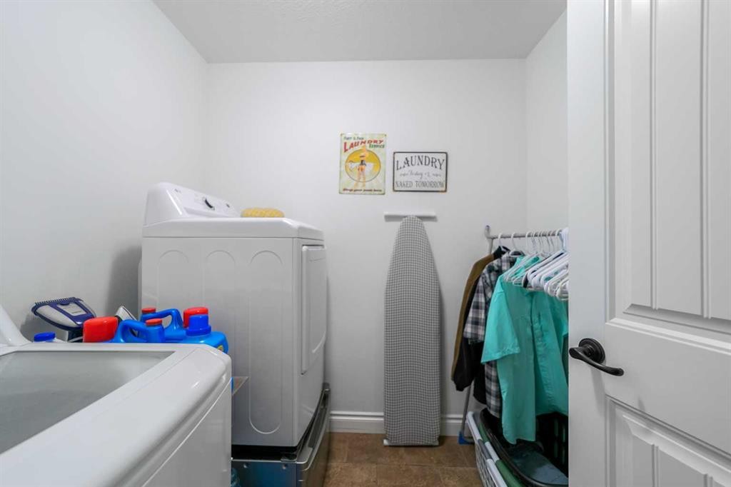 









3701


68 A

Street West,
Camrose,




AB
T4V 5B7

