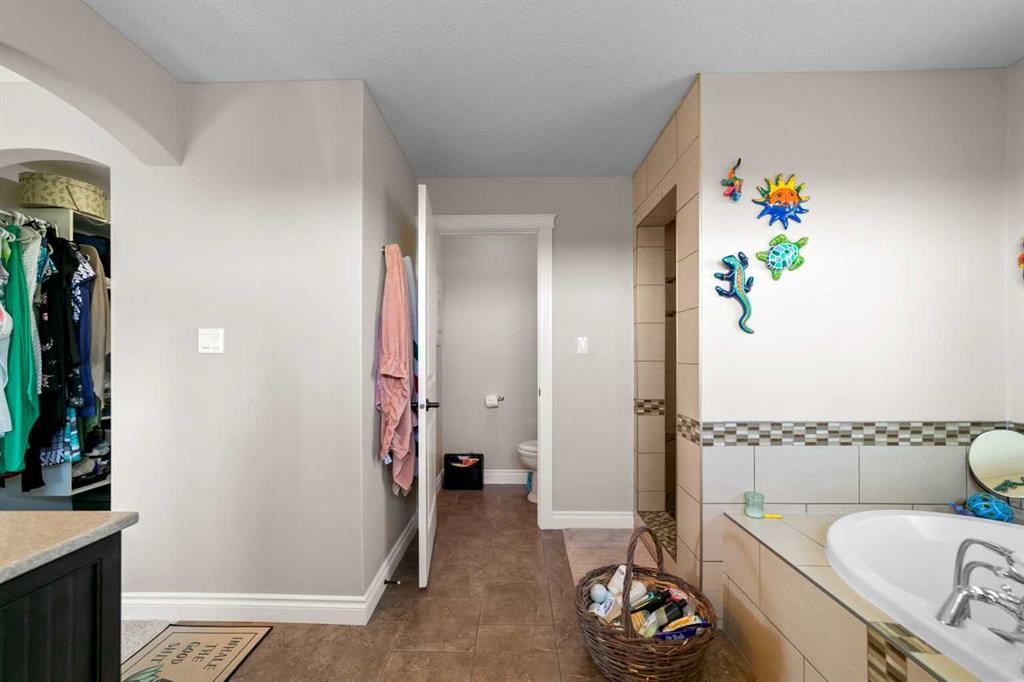 









3701


68 A

Street West,
Camrose,




AB
T4V 5B7

