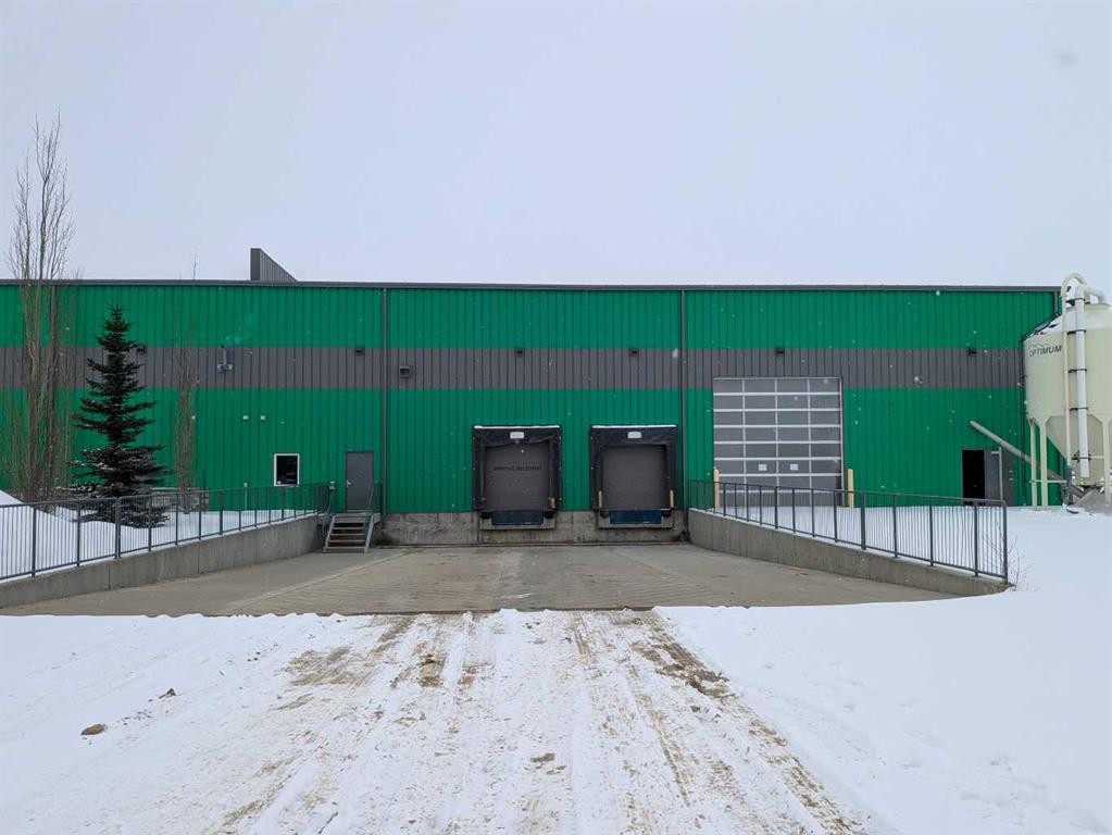 









27211


Highway 12

, 120,
Rural Lacombe County,




AB
T4L 0E3

