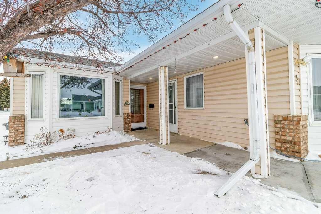 









27


Ellis

Street,
Red Deer,




AB
T4R 2C8

