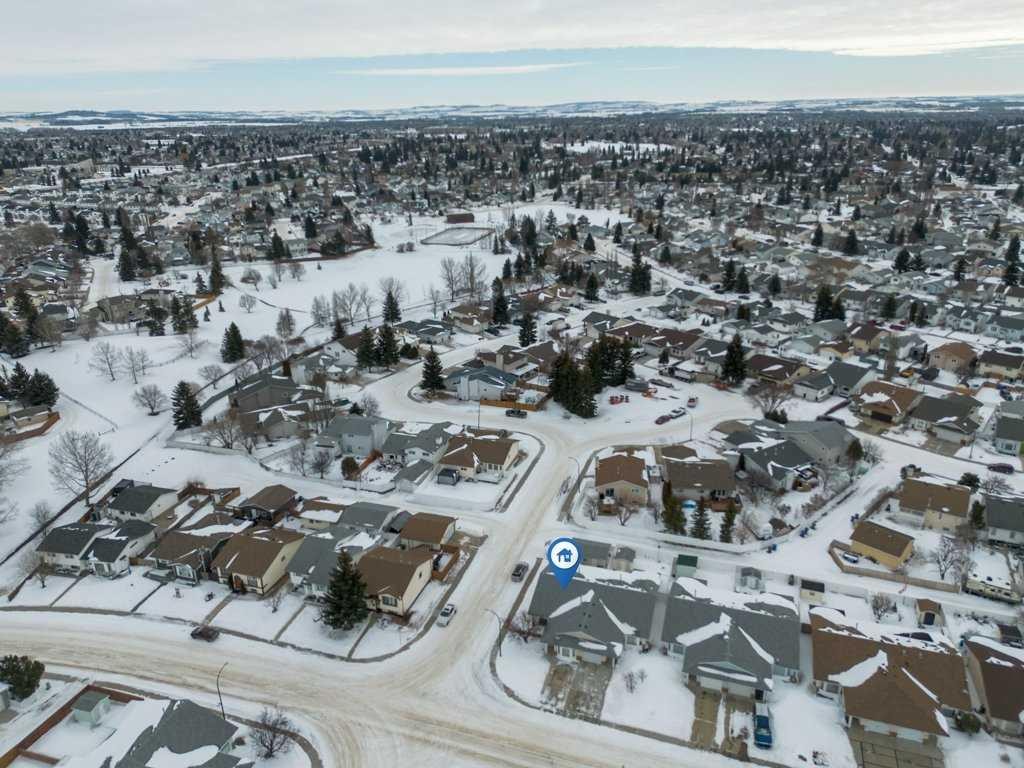 









27


Ellis

Street,
Red Deer,




AB
T4R 2C8

