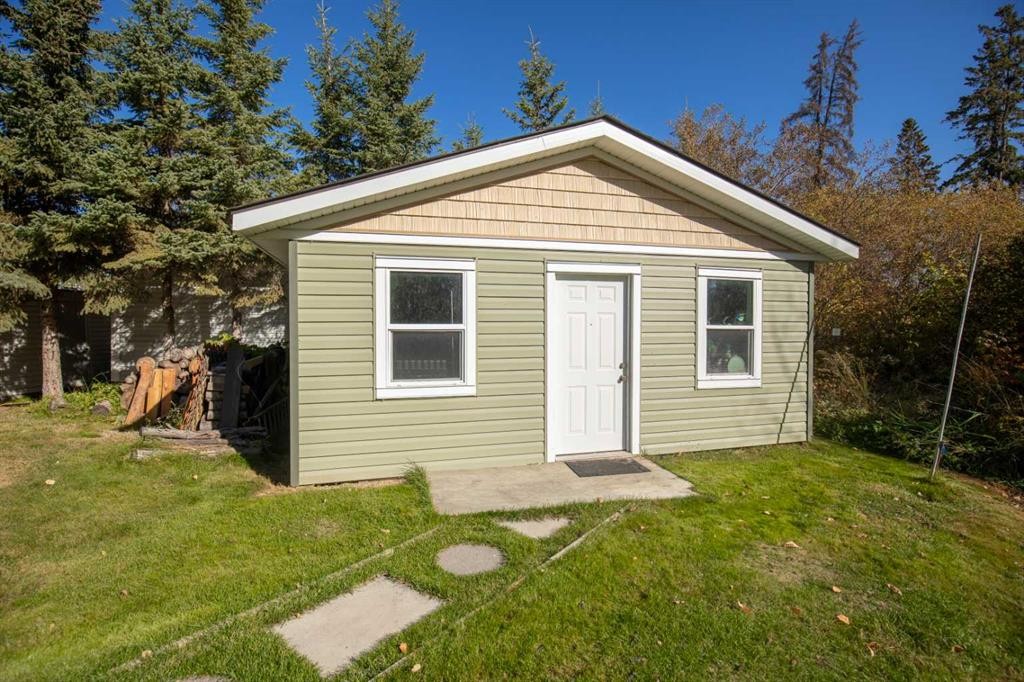 









41513


Highway 771

, 60,
Rural Lacombe County,




AB
T0C 0J0


