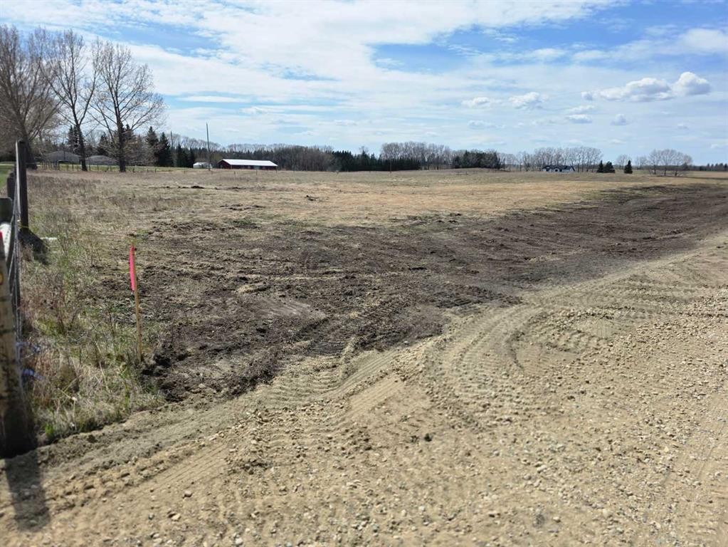 









#5


C&E Trail North of Blackfalds

,
Rural Lacombe County,







AB
T0M 0J0


