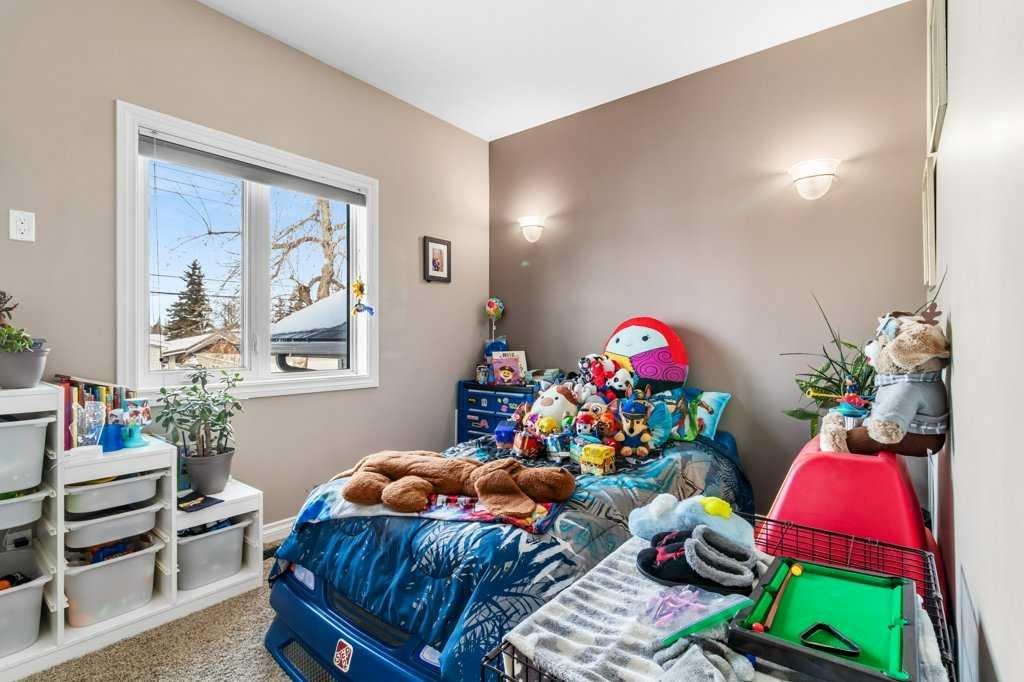 









5224


Lawton

Avenue, A&B,
Blackfalds,




AB
T0M 0J0

