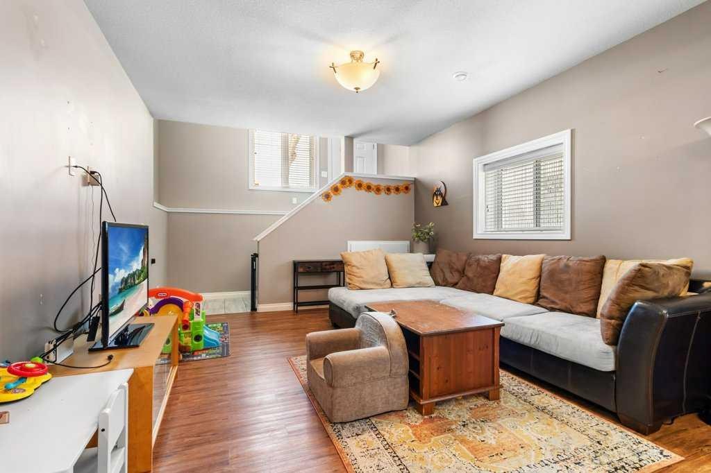 









5224


Lawton

Avenue, A&B,
Blackfalds,




AB
T0M 0J0

