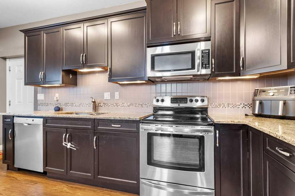 









5224


Lawton

Avenue, A&B,
Blackfalds,




AB
T0M 0J0

