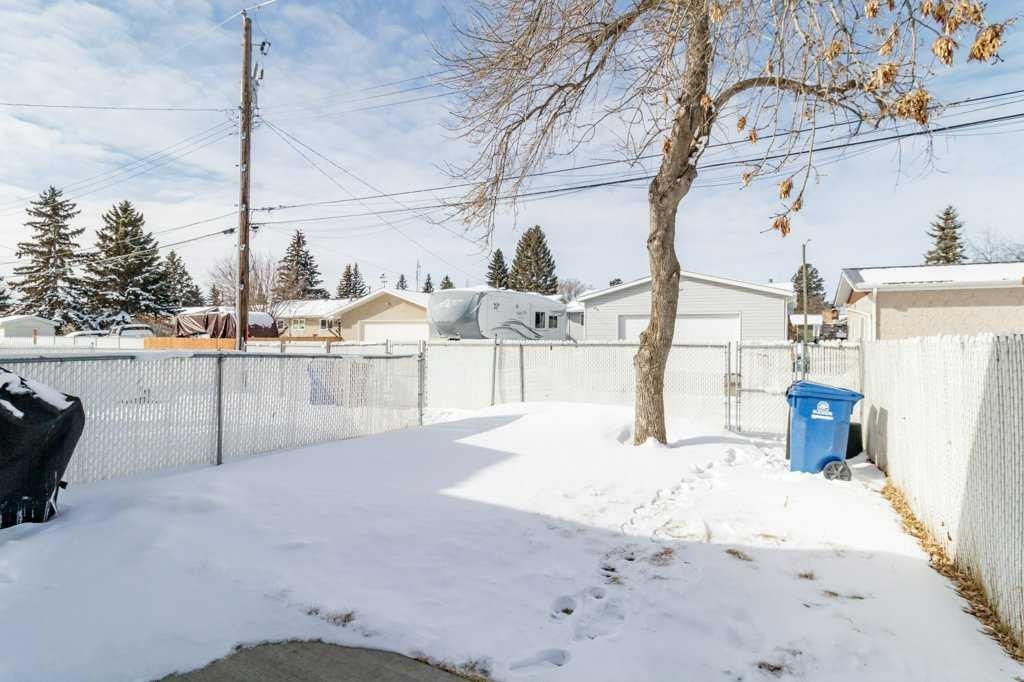 









5224


Lawton

Avenue, A&B,
Blackfalds,




AB
T0M 0J0


