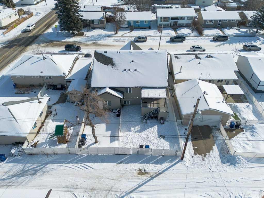 









5224


Lawton

Avenue, A&B,
Blackfalds,




AB
T0M 0J0

