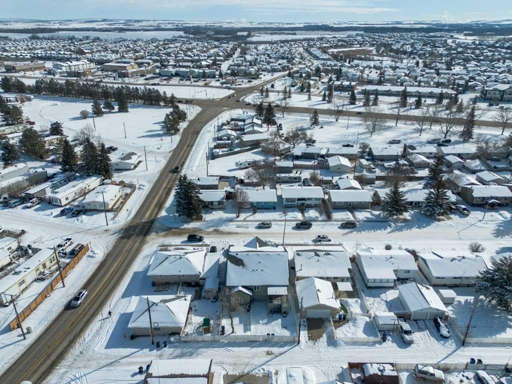 









5224


Lawton

Avenue, A&B,
Blackfalds,




AB
T0M 0J0

